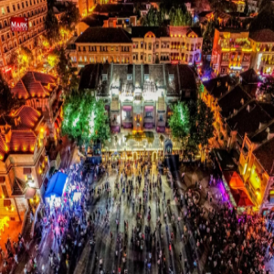 到意大利风情区去逛中西合并的新夜市